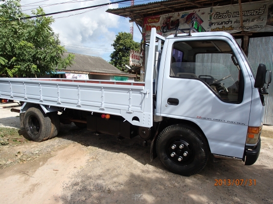 ขาย ISUZU NKR 110 ปี 39 กระบะสวยภายในครบ เครื่องเกียร์ดี ยางแคชซีดี สีทำใหม่  (เจ้าของขายเอง)