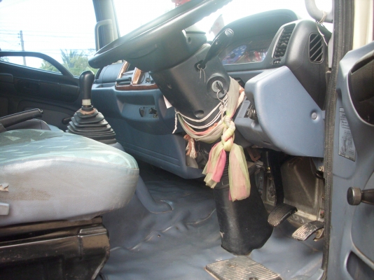 ิขายหกล้อ HINO MEGA 150 เเรง ปี 48 ยาว 5.50