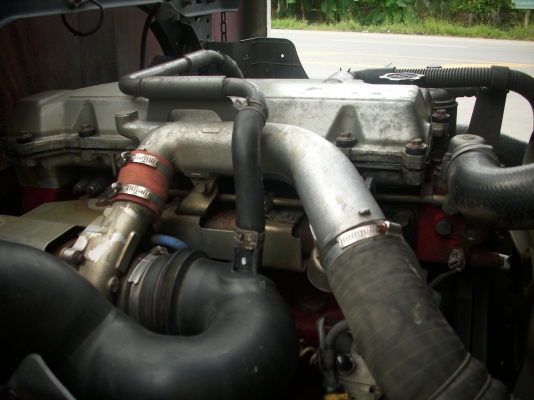 ิขายหกล้อ HINO MEGA 150 เเรง ปี 48 ยาว 5.50