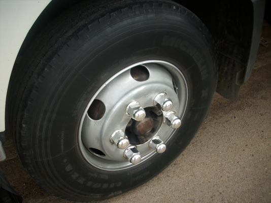 ิขายหกล้อ HINO MEGA 150 เเรง ปี 48 ยาว 5.50