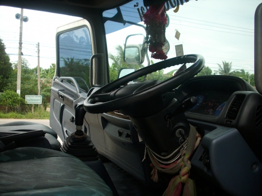 ิขายหกล้อ HINO MEGA 150 เเรง ปี 48 ยาว 5.50