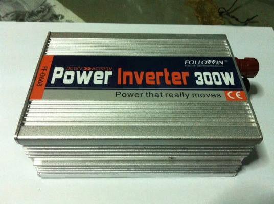 (ส่ง ems ด่วน ให้คุณบำรุง จ.สมุทรปราการ เรียบร้อยแล้ว ขอบคุณมากครับ)เครื่องแปลงไฟรถยนต์เป็นไฟบ้าน เสียบชาจน์โน๊ตบุ๊คได้ เสียชาจน์โทรศัพท์ได้ เสียบทีวีดูได้ ฯลฯ ซื้อมาไม่ได้ใช้ ยอมขายขาดทุน พร้อมส่ง ราคาต่อรองได้ครับ