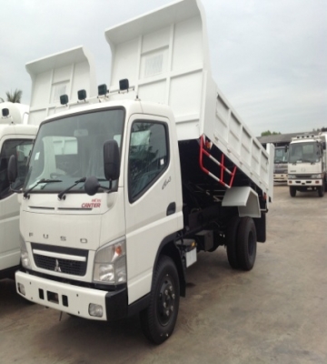 ขายด่วน FUSO 6 ล้อดัมพ์ รถใหม่