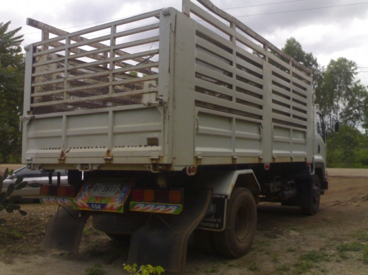 ขาย6ล้อหัวตึก240แรงดั๊มรถห้างออกป้ายแดงปี54วิ่ง6หมื่นกิโล