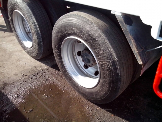 10ล้อเพลาเดียวFVM 230HP 10ล้อเพลาเดียวFVM 230HP