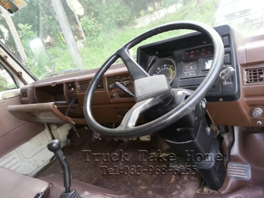 Hino รถบรรทุก 6 ล้อ Hino รถบรรทุก 6 ล้อ