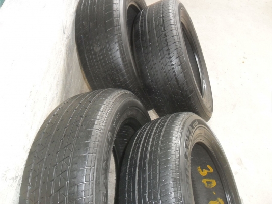 ยาง BRIDGESTONE 215/60R16 ปี11 สวยๆ4 เส้น ราคา 2200 บาท