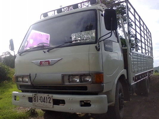 ขายฮีโน่ FB2W 120แรง กะบะ5เมตรพร้อมคอกเหล็กแป๊ปปะปาสวยๆๆค่ะ