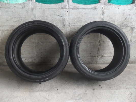 ยาง 245/40R18 ปี12 สวยๆ 1 คู่ ราคา 2200 บาท
