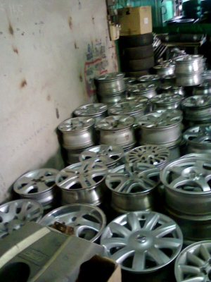 ขายล้อเดิมติดรถทุกรุ่นทุกยี่ห้อ เริ่มต้นชุดละ2500