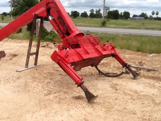 เครน UNIC 2.9 ตัน. พร้อมใช้ทุกอย่าง โทรด่วนห้ามพลาด