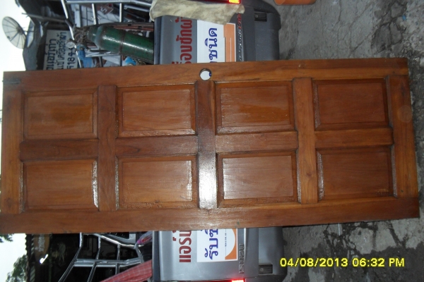 ขายประตูไม้สัก