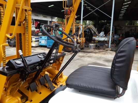 ขาย รถยก KOMATSU  3.5 ตัน รุ่น FD35 N4 มือสองญี่ปุ่น