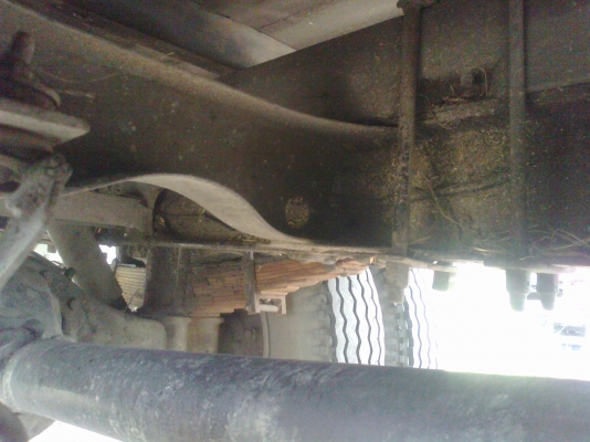 ขายฮีโน่ยาว  5.50 แท้ห้างใช้งานน้อยส่วนบุคคลป้ายดำสภาพดีพ.เพาเวอร์มีแอร์เทปcdครบหัวบางไม่ผุครัชซีสวยเครื่องดีหลังคาสแตนเลส