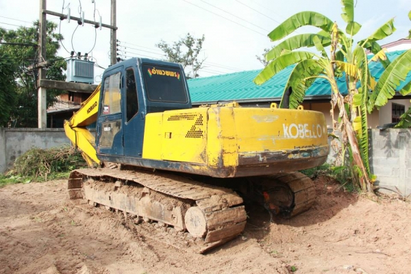 Kobelco sk-200 mark3  เครื่องเดิม ปั้มเดิม ไฟฟ้าตัด มีเล่มทะเบียน
