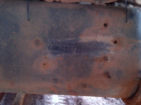 รถฮีโน่ 10 ล้อดั้ม FL18  เปลื่ยนเครื่อง 220 แรงม้า  สนใจติดต่อ 081 - 6079515