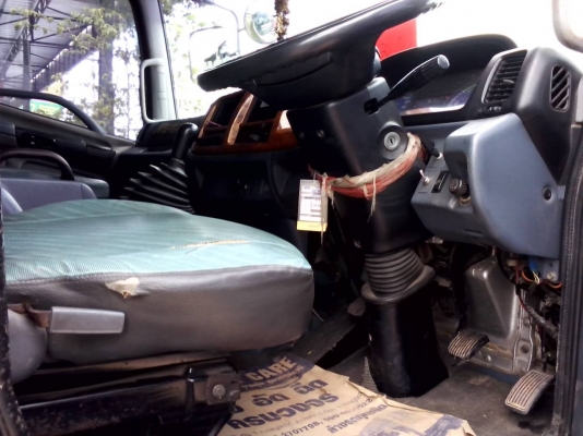 รถฮีโน่ 10 ล้อดั้ม FL18  เปลื่ยนเครื่อง 220 แรงม้า  สนใจติดต่อ 081 - 6079515