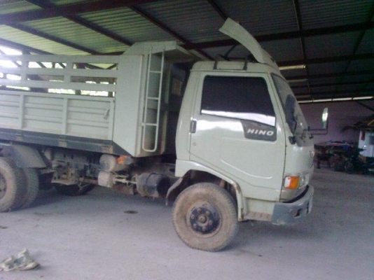 รถฮีโน่ 6 ล้อดั้ม FB2W  120 แรงม้า  สนใจติดต่อ 081 - 6079515