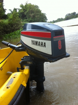 ขายหรือแลก เครื่องเรือ 8 แรง yamaha