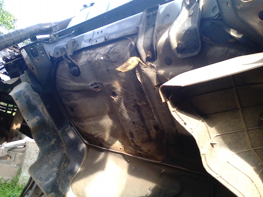 ISUZU NPR ปี 40 ฝาขาว ยาว 5เมตร เครื่อง 120 รถห้างแท้เดิม