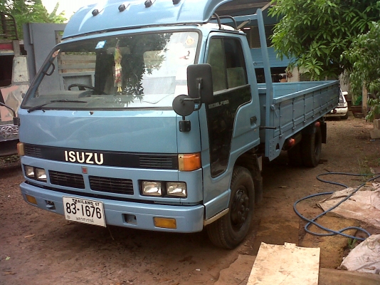 ขายครับ NPR 4BG1 ฝาดำ 125 แรงม้า เกียร์สั้น เพาเวอร์ สภาพสวยมากมาก