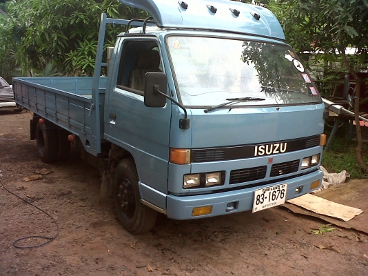 ขายครับ NPR 4BG1 ฝาดำ 125 แรงม้า เกียร์สั้น เพาเวอร์ สภาพสวยมากมาก