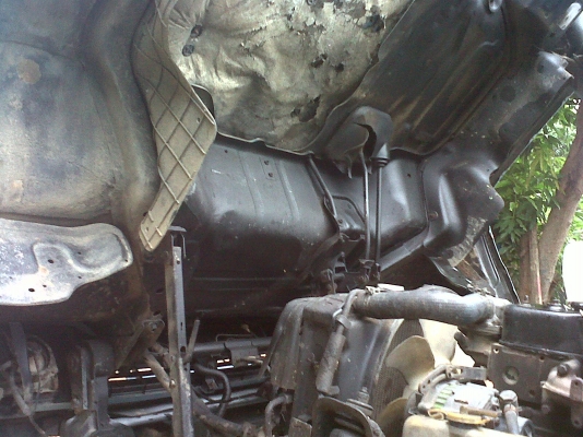 ขายครับ NPR 4BG1 ฝาดำ 125 แรงม้า เกียร์สั้น เพาเวอร์ สภาพสวยมากมาก