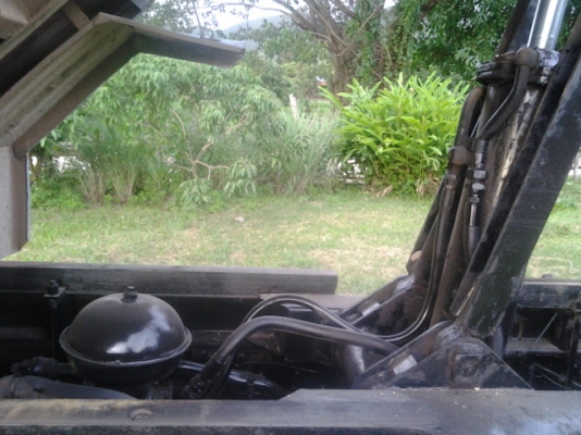 ISUZU NPR ปี 38 เครื่อง 120 ดั๊ม รถห้างแท้ ISUZU NPR ปี 38 เครื่อง 120 ดั๊ม รถห้างแท้