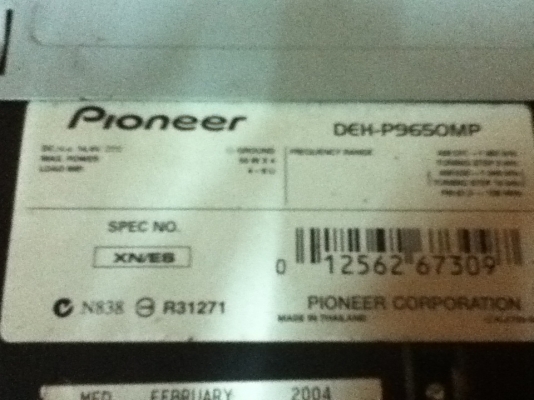 ขาย CD  Pioneer รุ่น DEH-P9650MP (24 bit) สภาพเรียกว่านางฟ้าเลยครับ ขายกันถูกๆ 3400