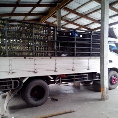 หกล้อฮีโน่ ทูโธ่ เครื่อง 130 TURBO รุ่น ยูโรทู รถปี.48ยาว. 4.30เมตรลดราคาแล้วคับ620000สนใจคุยกับเจ้าของเลย