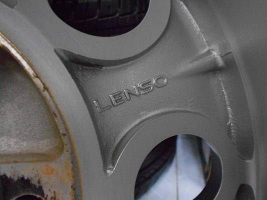 ขายล้อแม็ก Lenso ลายหยดน้ำ ขอบ 16X9"Off 0 พร้อมยาง Yokohama 265/70/16 ปี 13/เทิร์นได้-ใส่ฟรีค่ะ