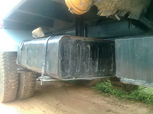 ขายROCKY FVZ12MY 175แรงม้า ช่วงล่าง240 สองเพลาดั้มพร้อมใช้สุดๆๆๆ