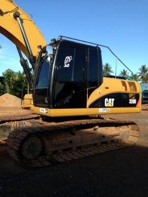 ขายด่วน!!! Cat 320D..11,000 ชม. เอกสารเล่มทะเบียน สภาพสวยพร้อมใช้งานค่ะ