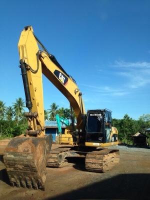 ขายด่วน!!! Cat 320D..11,000 ชม. เอกสารเล่มทะเบียน สภาพสวยพร้อมใช้งานค่ะ ขายด่วน!!! Cat 320D..11,000 ชม. เอกสารเล่มทะเบียน สภาพสวยพร้อมใช้งานค่ะ