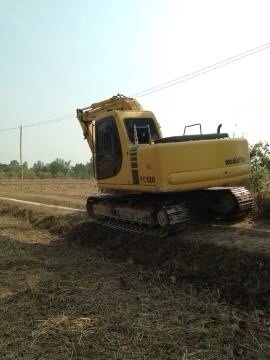 ขายด่วน!!!Komatsu PC120-6  สภาพสวยพร้อมใช้งานค่ะ