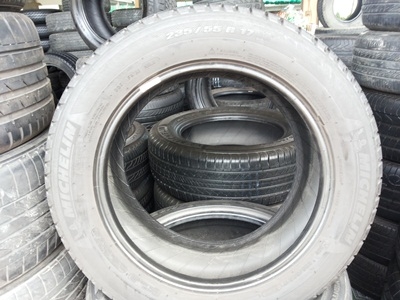 ขายยาง235/55/17 ปี 10 MICHELIN LATITUDE 1 ชุด ราคา : ขายยาง235/55/17 ปี 10 MICHELIN LATITUDE 1 ชุด ราคา :