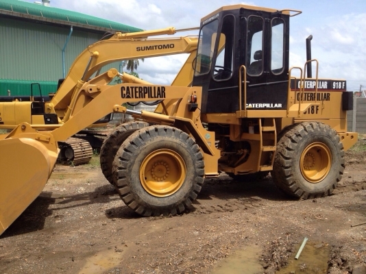 ขายด่วน!!!  รถตัก CAT 918F สภาพสวย  พร้อมใช้งานค่ะ