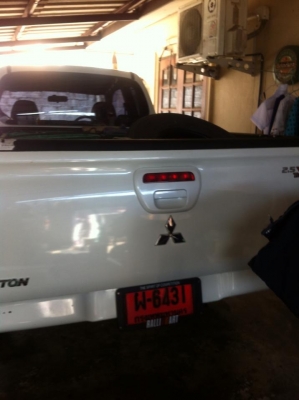 ขายยางบริดสโตน245/70/16 ยางลงดิน5วันยางปี2013ไม่ได้ลงรูปไม่ดีจริงไม่กล้าขายคับ