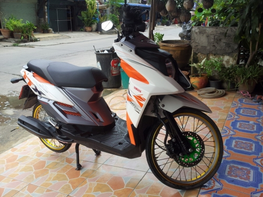 YAMAHA TTX เครื่องหัวฉีด รถใช้มา10เดือน ไมค์4000 ลงล้อเล็ก นอกนั้นเดิมๆทั้งคัน ไม่เคยล้ม มือเดียวป่ายแดง งดต่อรองคับ
