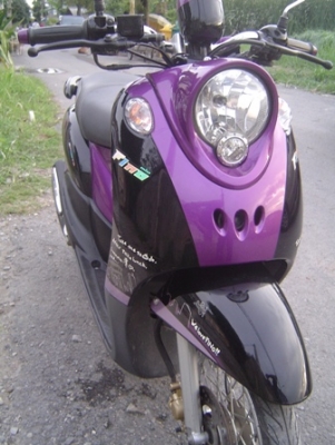 Yamaha Fino รถปีเดียว สีสวย สภาพดี เดิมๆเหมือนรถใหม่ ทะเบียนครบ