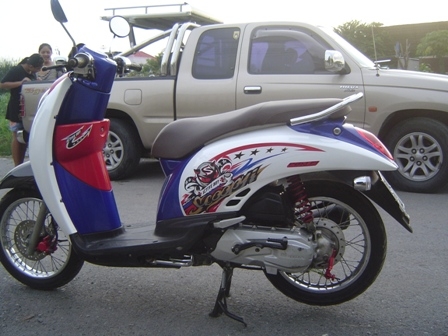 Honda Soopy i สวยมากๆ เดิมๆ รถใช้น้อย ทะเบียน เอกสารชุดโอนครบ