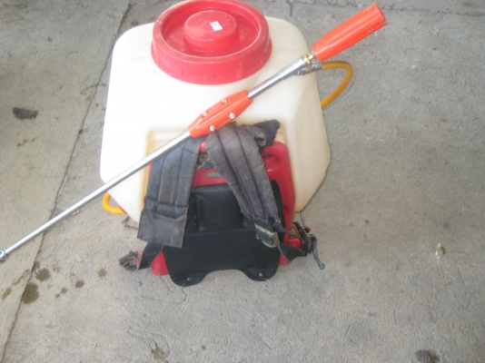 เครื่องพ่นยา