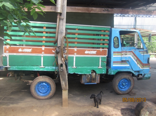 ฝากขายรถอีแต๋น 4 ล้อ 4 สูบ isuzu  74  แรง  5 เกียร์