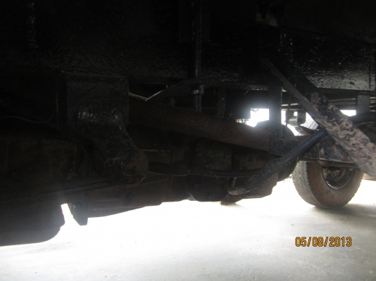 ฝากขายรถอีแต๋น 4 ล้อ 4 สูบ isuzu  74  แรง  5 เกียร์