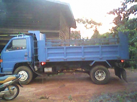 รถสวยราคาถูก isuzu 115 รถห้างแท้(ตัวแรก) มีเล่ม พร้อมประกันชั้น 3  รถจอดไว้ไม่มีเวลาขับ(เพราะบวชครับ)  โทรสอบถามคุยราคาได้ (ของมันคุยกันได้นิ..)โทรเลยครับ 0901857495 ตลอด 24 ชม.