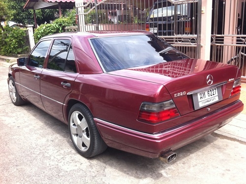 97 MERCEDES-BENZ E-CLASS E220 97 MERCEDES-BENZ E-CLASS E220