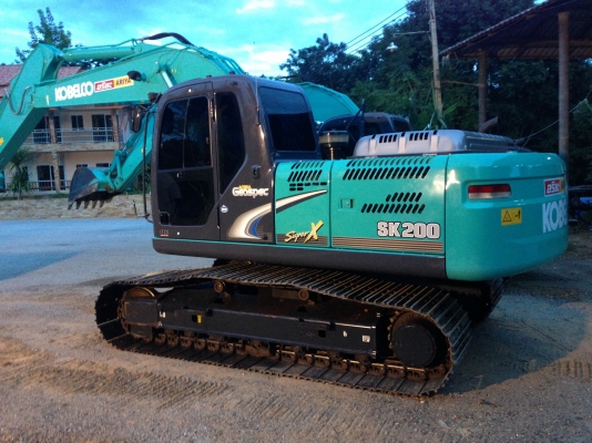 รถแบ็คโค KOBELCO MARK8 SUPER X SK200 YN-12