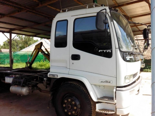 ขายรถบรรทุก 10 ล้อ 2เพลา ISUZU DECA FTR 210 แรงม้า