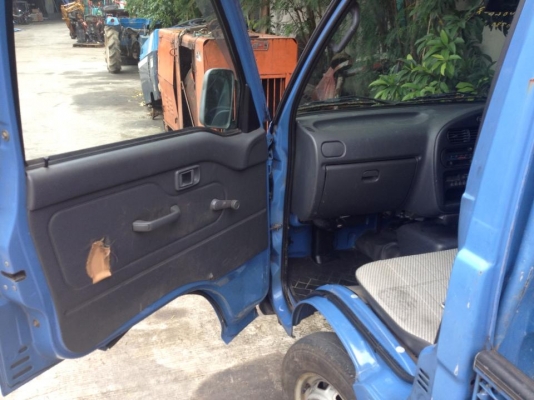 s110p 4x4 หัวฉีด มีแอร์ มีเกียร์ สโล แพงประตูเต็ม พร้อมใช้งาน ไม่มีผุ