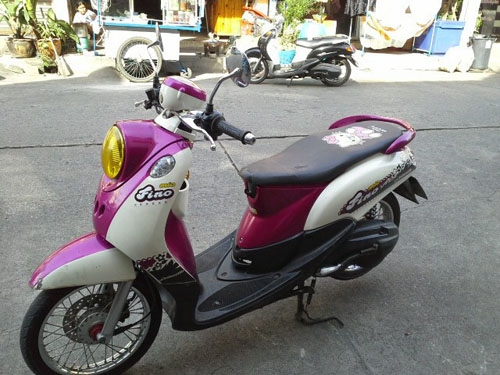 fino ปี 53 ชมพู ครีม รถบ้าน เครื่องเดิม แน่น ไม่หลวมไม่มีควันขาว เอกสารครบถ้วน